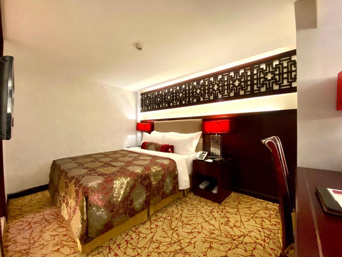 Отель Metropole 3*