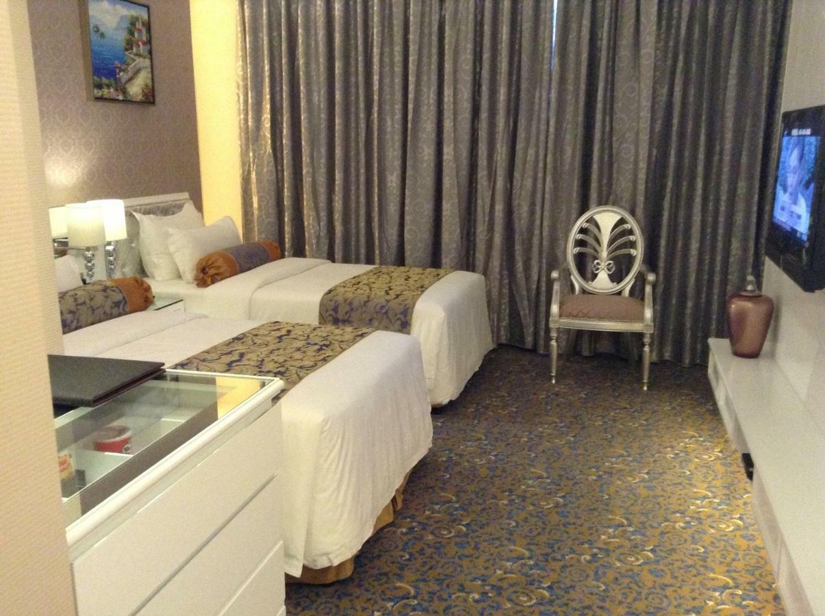 Отель Metropole 3*